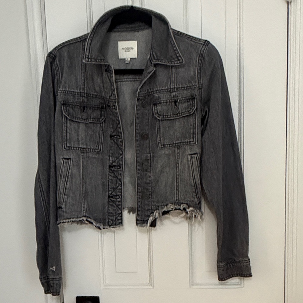 Edgy Distressed Gray Denim Jacket